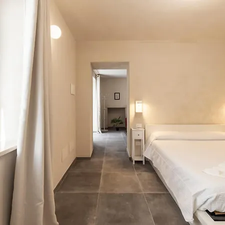 Hillside Escape 아파트