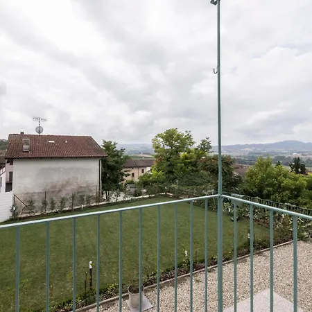 Hillside Escape * Pontestura