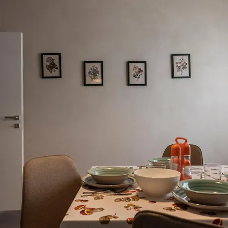 Hillside Escape アパート Pontestura