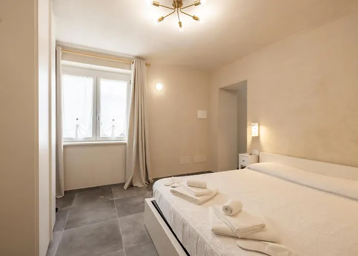Apartment Hillside Escape Pontestura