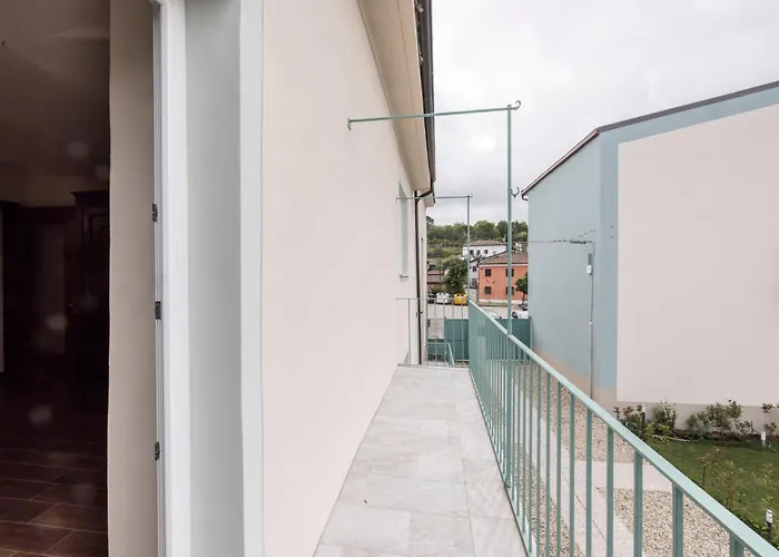 Hillside Escape Apartment
